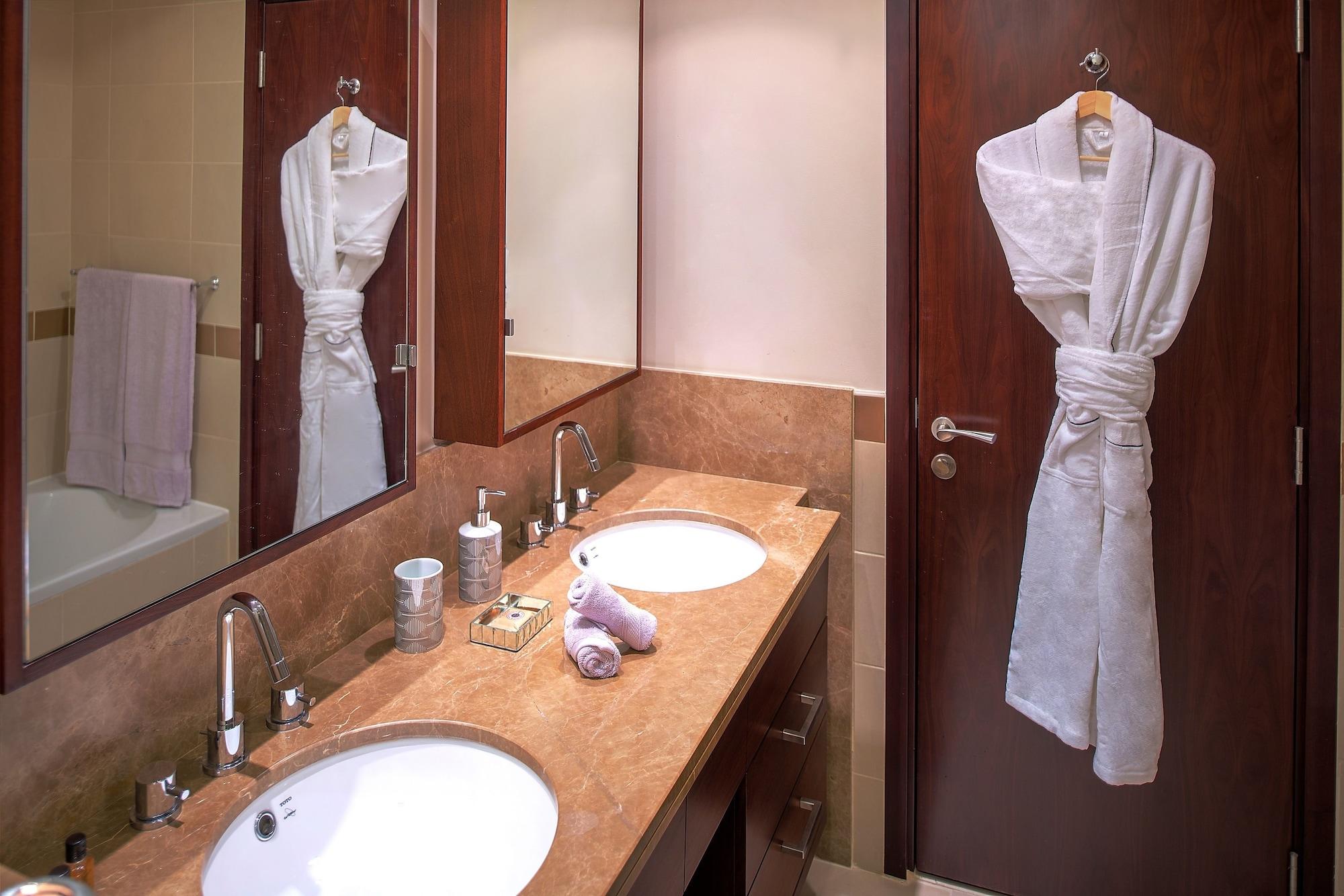 Dream Inn - Apartment With Private Terrace, 29 Boulevard Downtown Dubai Eksteriør bilde
